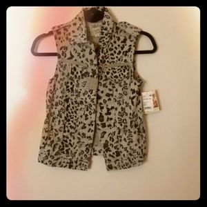 3/$50- 👯Dolled Up Leopard Vest👯